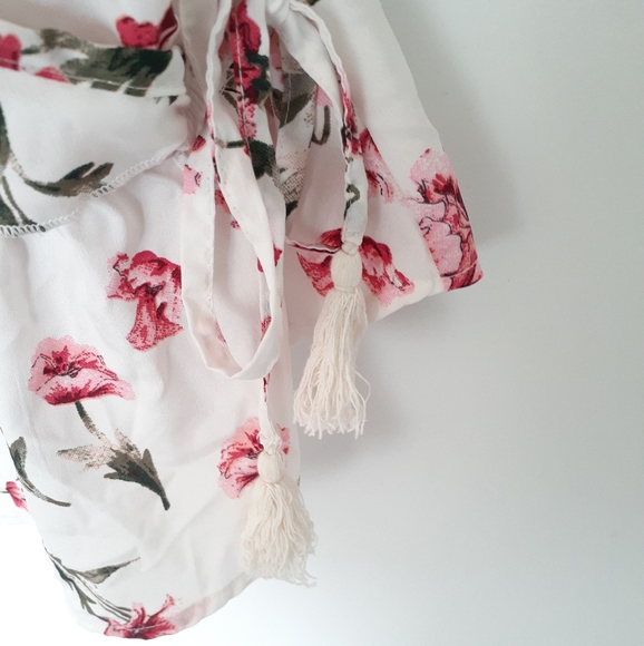 Streetwear Society Floral Top - Picture 3 of 4